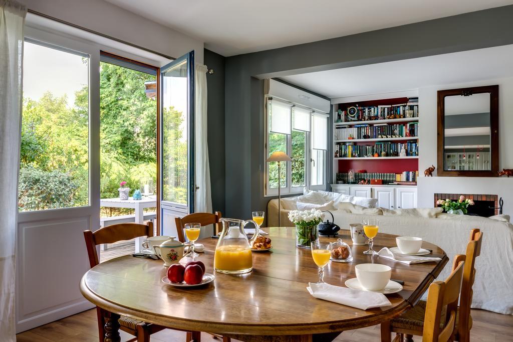 Les Eaux Qui Rient Bed and Breakfast Sanguinet Eksteriør billede